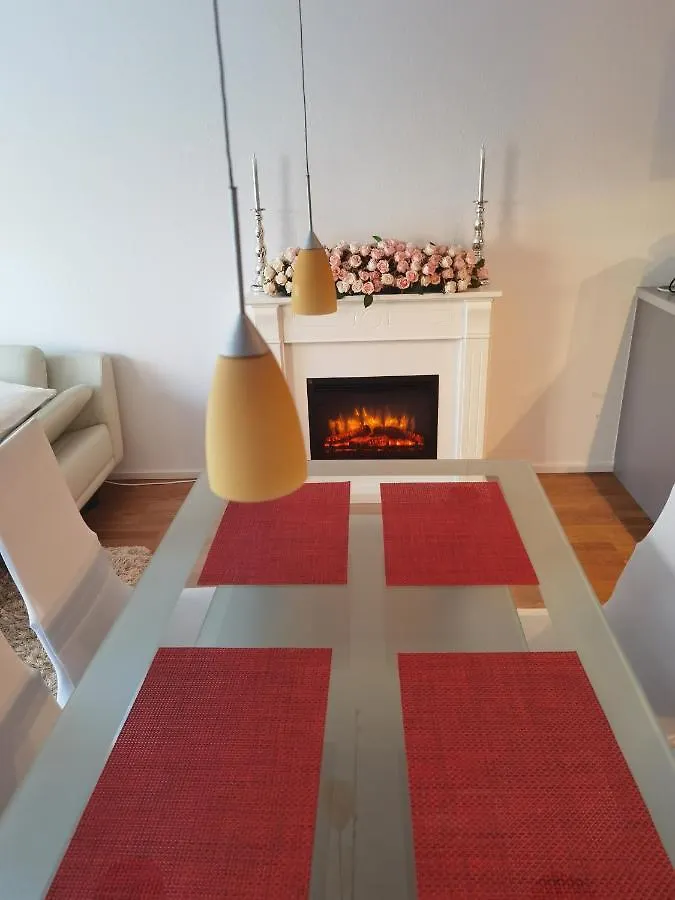 Modernes Studio-Apartment Nahe Zentrum Mit Garagenplatz Vienna